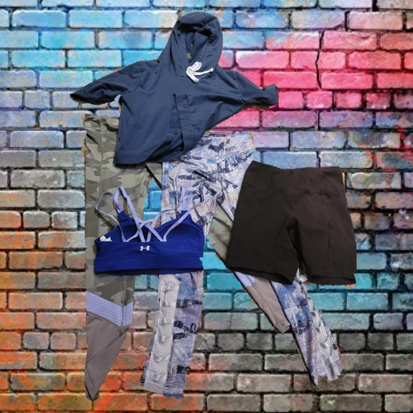 Girls size 10/12 workout bundle - Picture 1 of 1